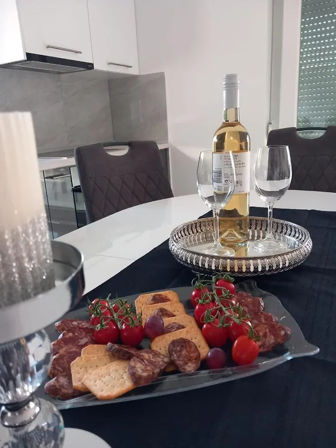 Apartment Valmar Vir 0*,  Croatia