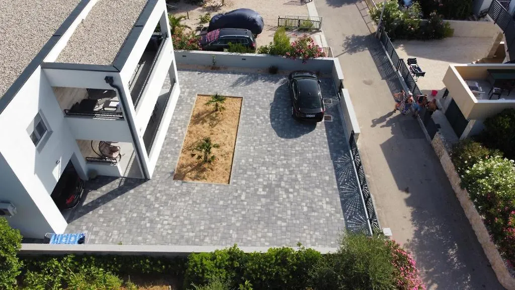 Apartment Valmar Vir 0*,  Croatia