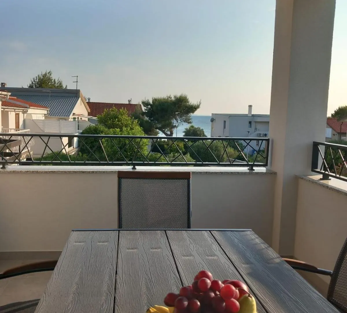 Apartment Valmar Vir